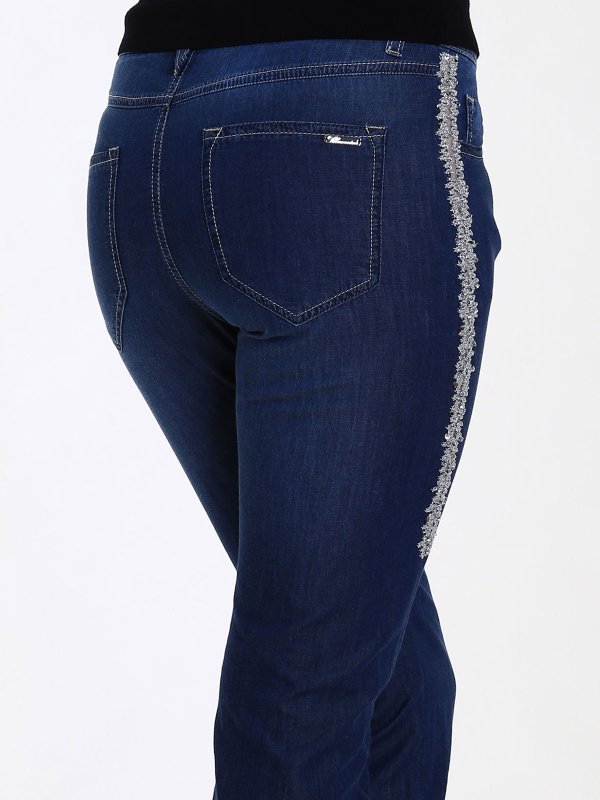 Jeans con 