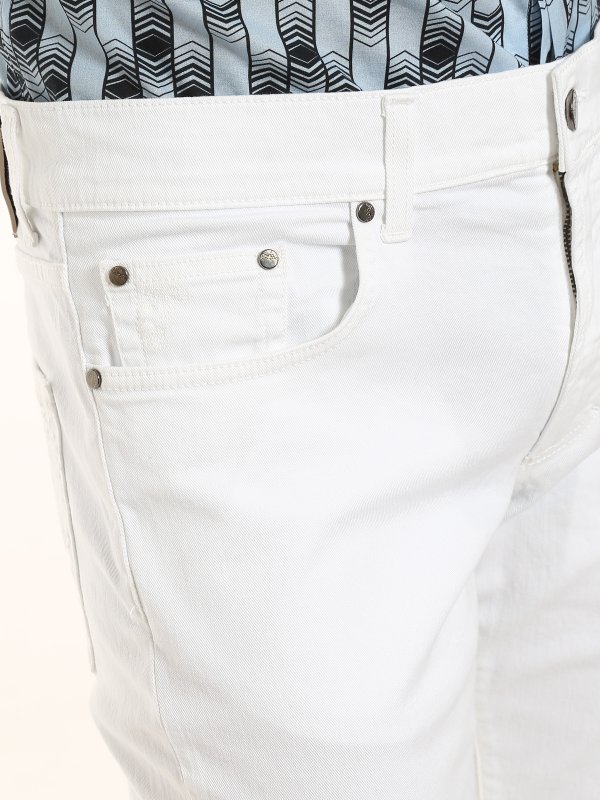 ストレートジーンズ shop online ストレートジーンズ メンズ - 白