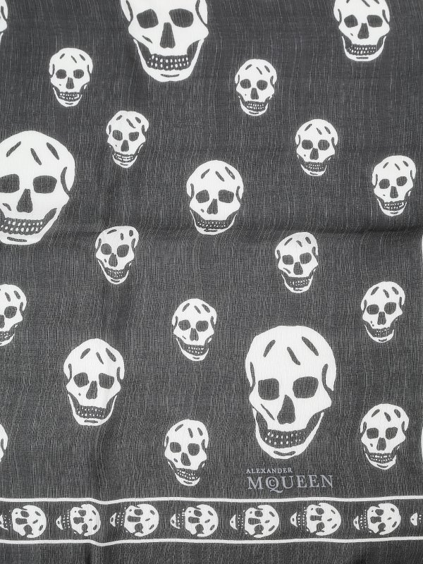 Foulard Skull shop online: ALEXANDER MCQUEEN