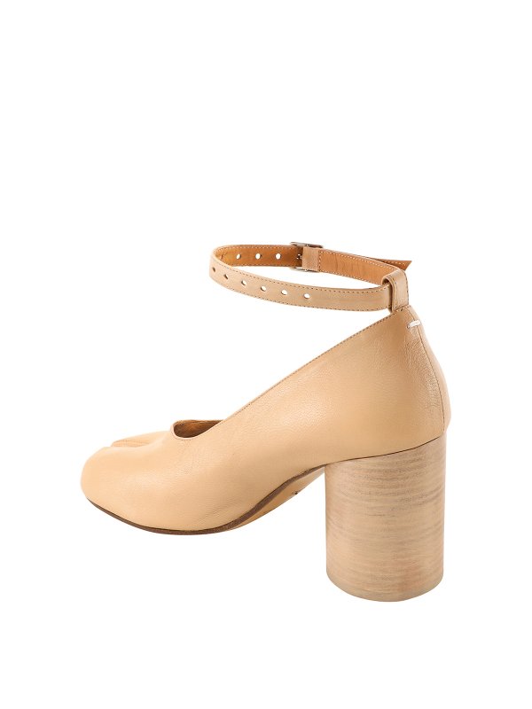iKRIX Maison Margiela: court shoes - Tabi slingback