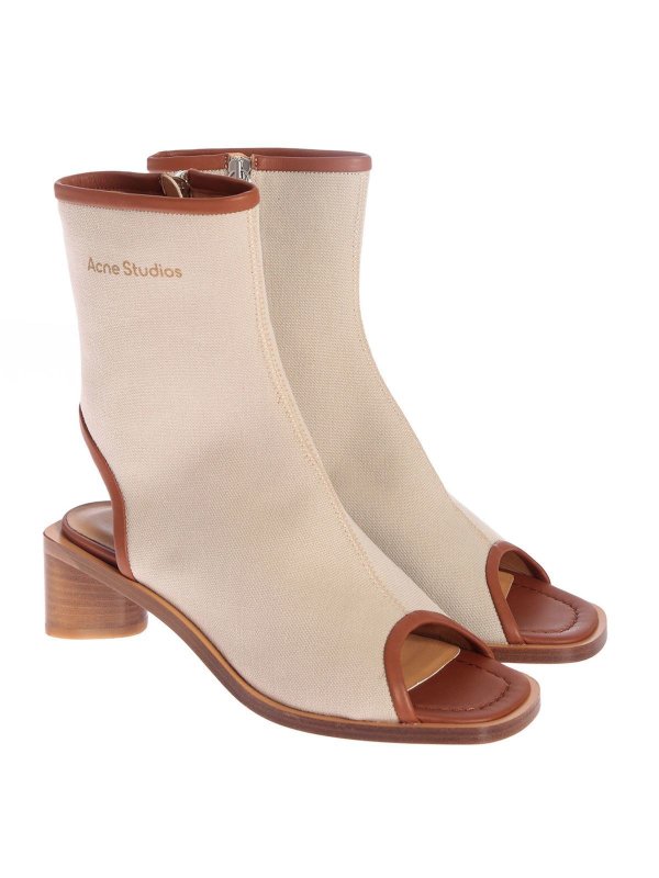 Acne Studios: Sandalen online - Sandalen - Beige