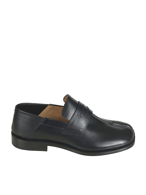 Maison Margiela: Loafers & Slippers - Tabi loafers in black
