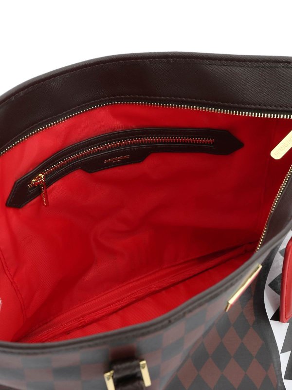 Shopper - Bunt shop online: SPRAYGROUND