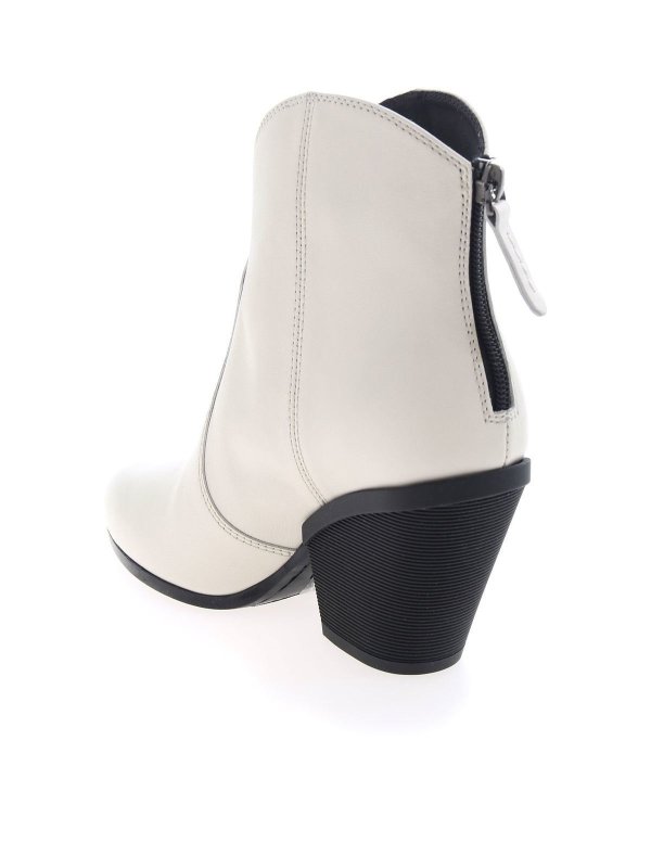 iKRIX HOGAN: ブーティー - アンクルブーツ - クリーム