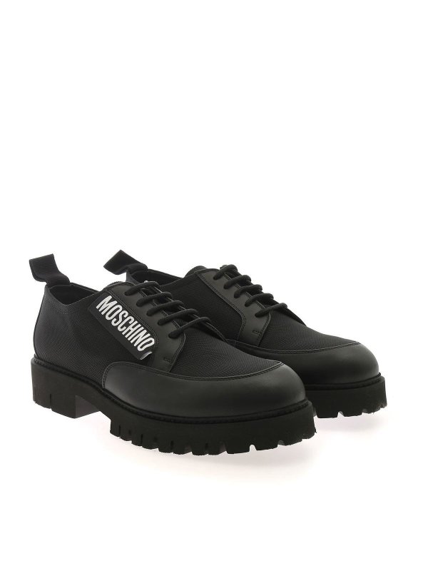 MOSCHINO: Chaussures classiques online - Chaussures - Noir