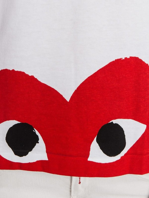 White t-shirt with red Heart logo print shop online: Comme des Garçons Play