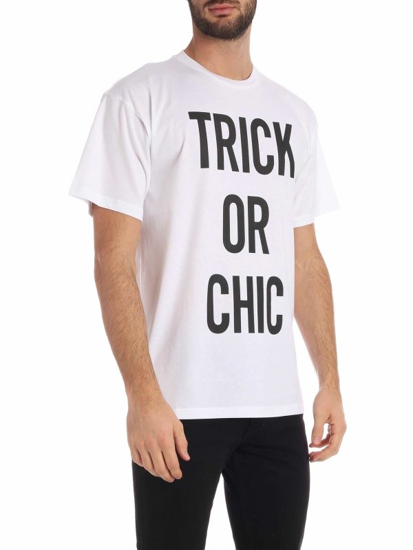 MOSCHINO: t-shirts online - Trick Or Chic T-shirt in white