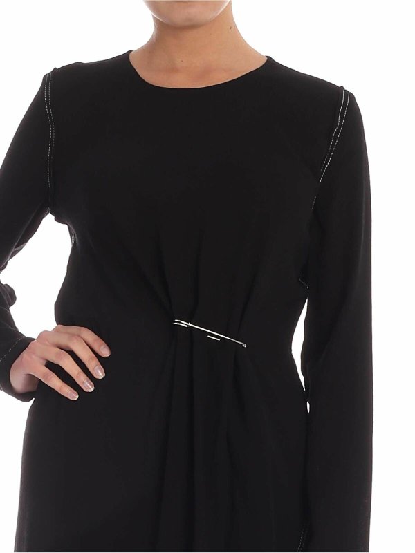 Dress in black with a safety pin shop online: McQ Alexander Mcqueen