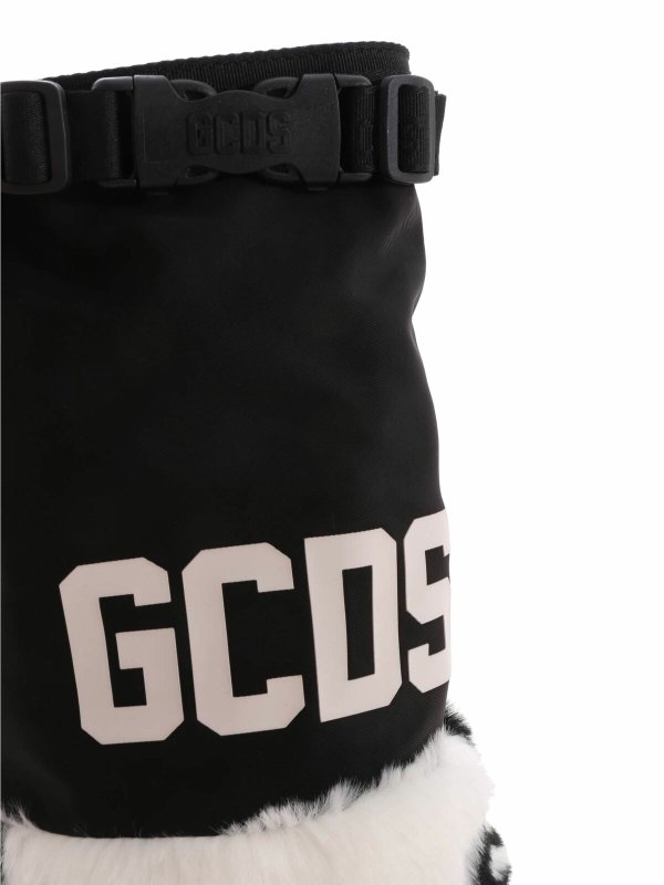Eco-fur insert bag in black shop online: GCDS