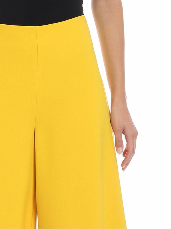 カジュアルパンツ - イエロー shop online: Vivetta