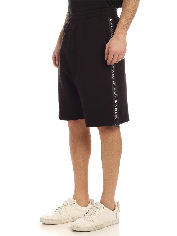 McQ Alexander Mcqueen: Shorts online - Short - Noir