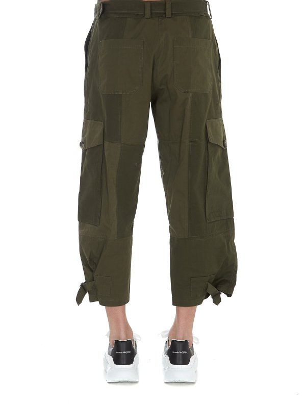 カジュアルパンツ - 緑 shop online: J.W. ANDERSON