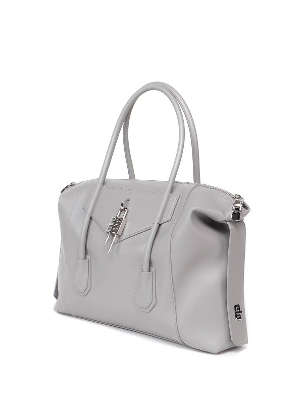GIVENCHY: トートバッグ online - トートバッグ - Antigona Soft Lock M