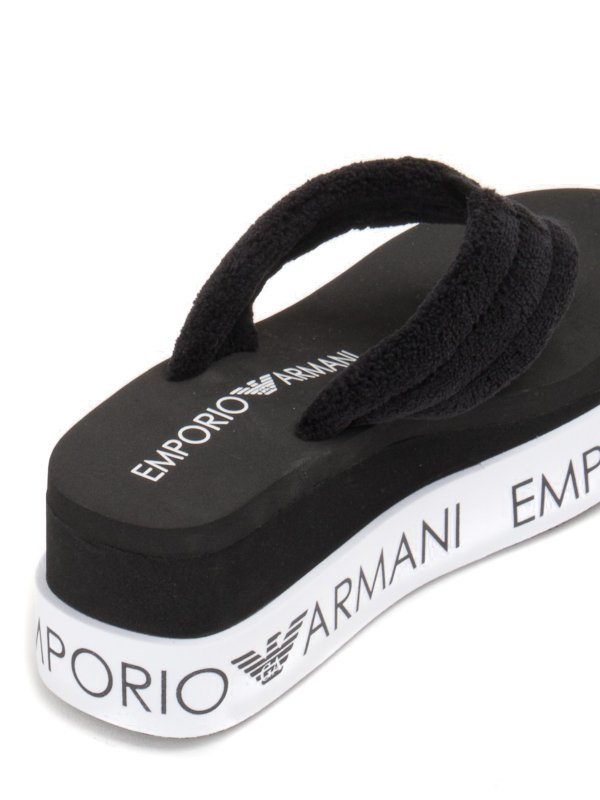 ビーチサンダル - 黒 shop online: EMPORIO ARMANI