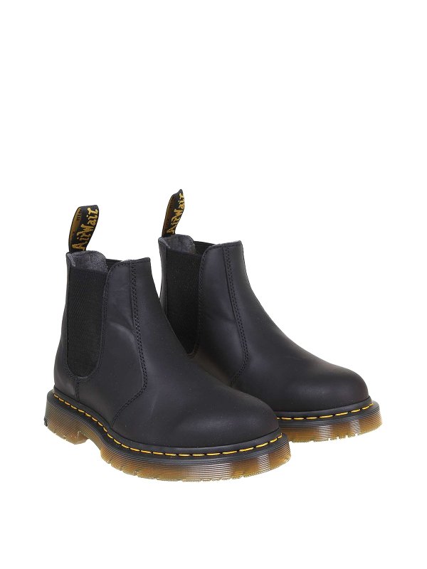 DR. MARTENS: ankle boots online - 2976 leather Chelsea boots