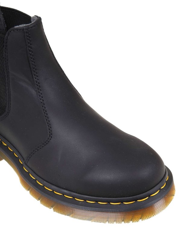 DR. MARTENS buy online 2976 leather Chelsea boots