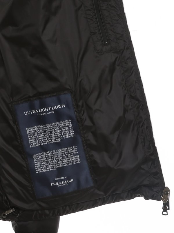 ダウンジャケット - 黒 shop online: PAUL & SHARK
