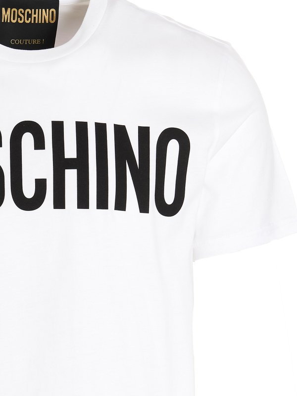 Tシャツ・カットソー MOSCHINO Men T Shirts 070170411001 White Moschino Label t-shirt - White - Men | 070170411001 | thebs.com