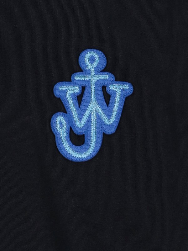 Chest logo patch T-shirt shop online: J.W. ANDERSON