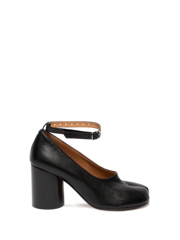 Maison Margiela: sandals - Tabi pumps