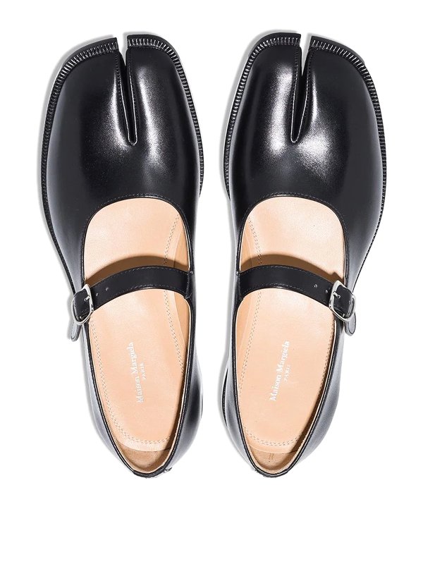 Maison Margiela: Mocassini e slippers online - Scarpe Tabi con cinturino