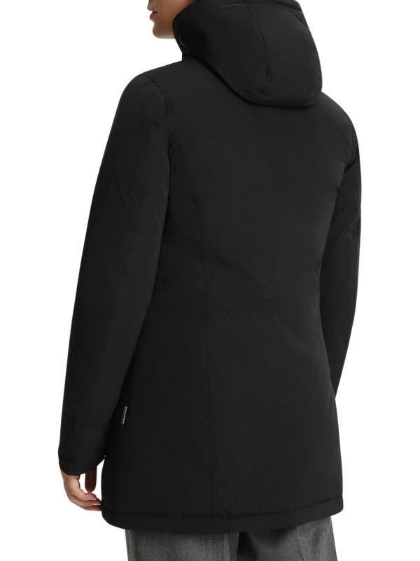 Daunenmantel - Schwarz Replica 
online: WOOLRICH