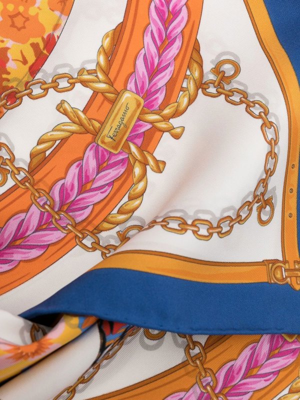 SALVATORE FERRAGAMO: scarves online - Silk scarf
