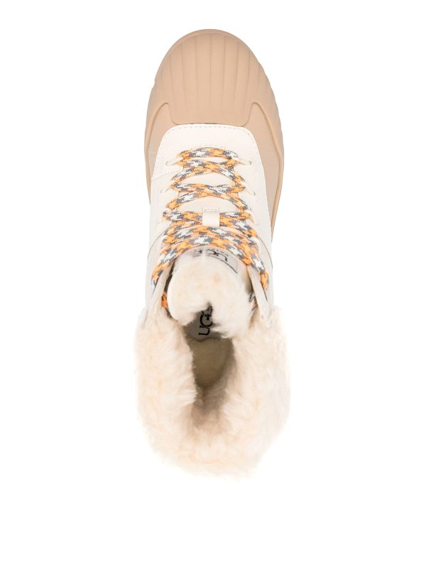 Chunky-sole boots shop online: UGG