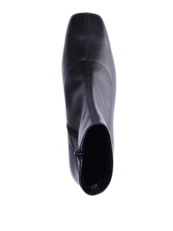 Este ankle boots shop online: BY FAR