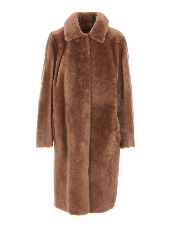 DESA 1972: Fur & Shearling Coats - Reversible coat