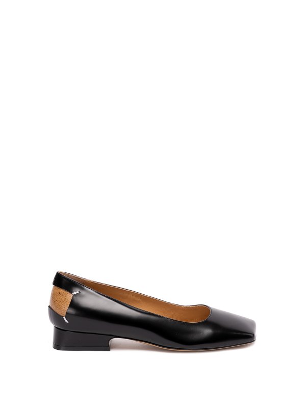 Maison Margiela: flat shoes - Leather flats