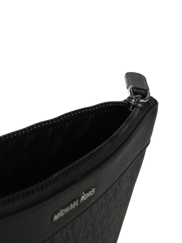 クラッチバッグ - 黒 shop online: MICHAEL KORS