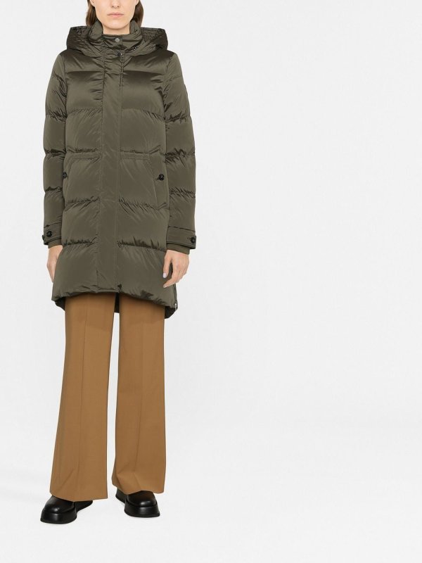 Fully-padded hooded coat shop online: WOOLRICH