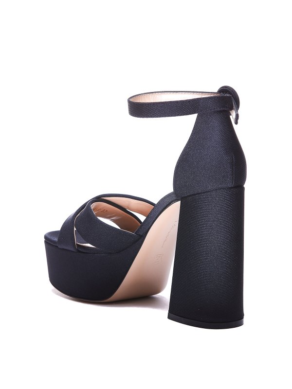 iKRIX Gianvito Rossi: サンダル - サンダル - 黒