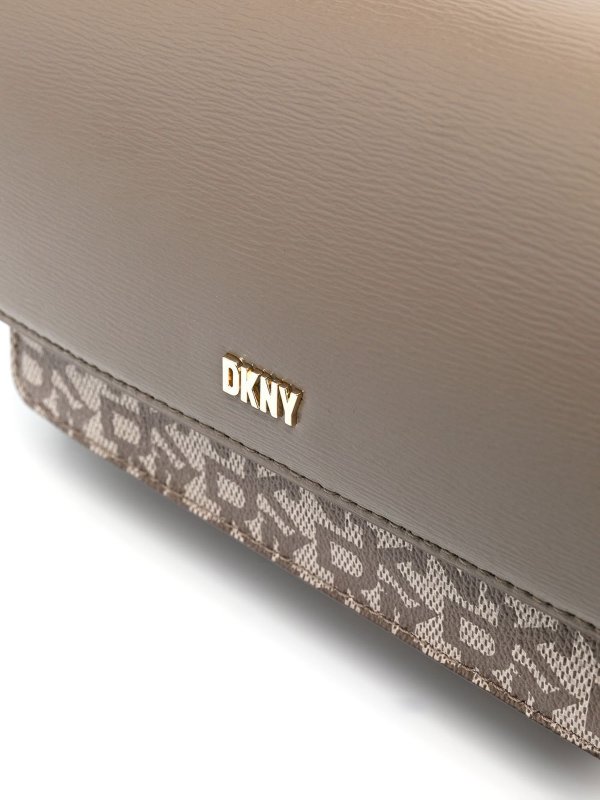 Dkny Leather cross body bag with logo - Brown|R24EJA90BRYANT2ZJ