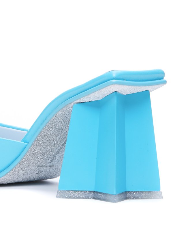 サンダル - ブルー shop online: CHIARA FERRAGNI