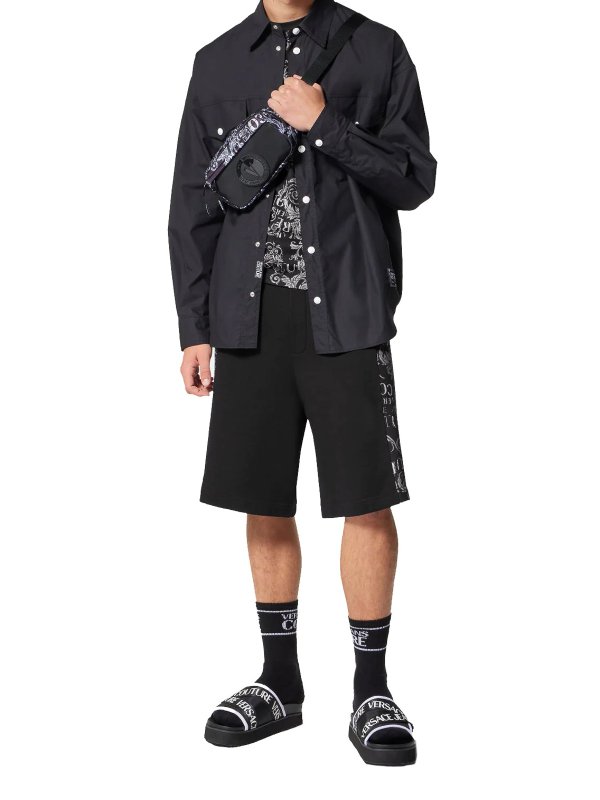 Versace Jeans Couture: Shorts online - Short - Noir