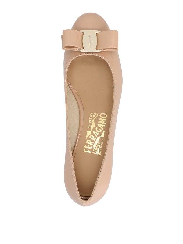 The Best Shops FERRAGAMO: court shoes - Vara 1 pumps