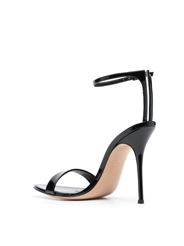 iKRIX Casadei: サンダル - サンダル - 黒