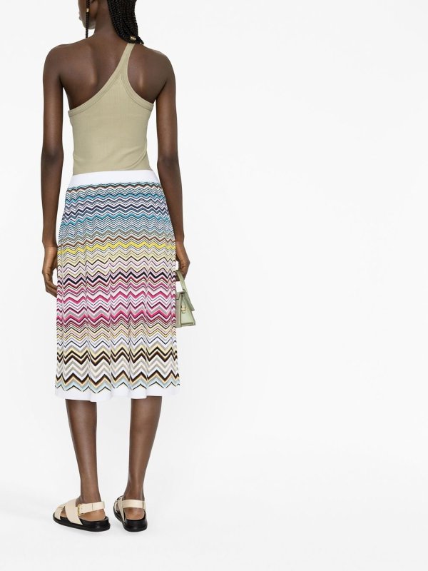 iKRIX MISSONI: ニーレングススカート＆ミディ丈 - 膝丈/ミディスカート - 赤