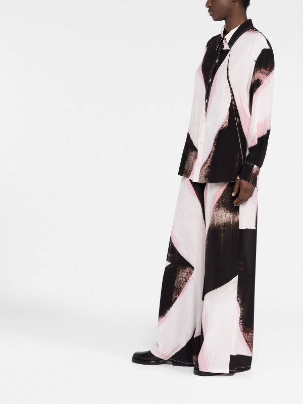 カジュアルパンツ - 黒 shop online: ALEXANDER MCQUEEN