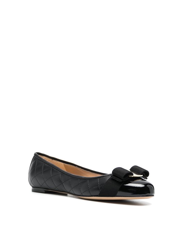 SALVATORE FERRAGAMO: flat shoes online - Quilted leather flat with bow
