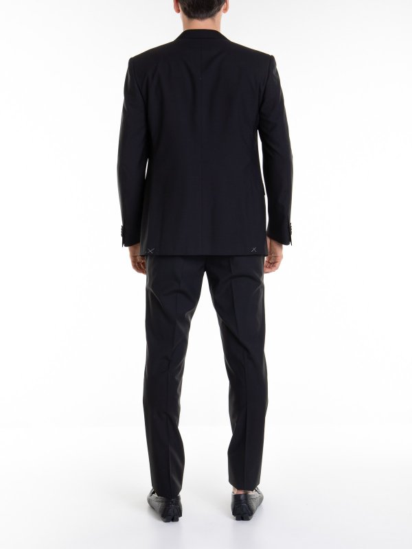 カジュアルスーツ - 黒 shop online: CORNELIANI