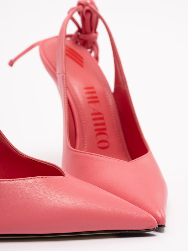Pointed leather sandals with laces
