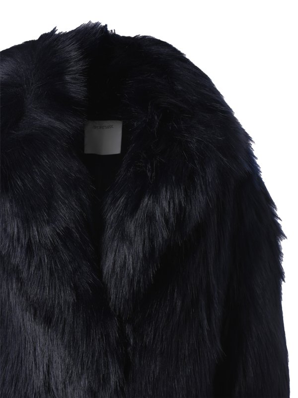 iKRIX MAX MARA STUDIO: Fur & Shearling Coats - Oversized Raid coat