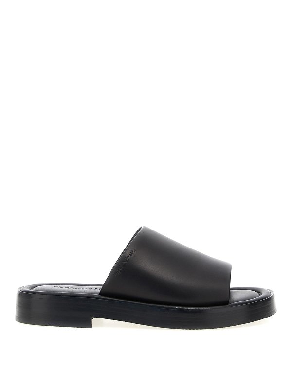 SALVATORE FERRAGAMO: sandals - June leather sandals