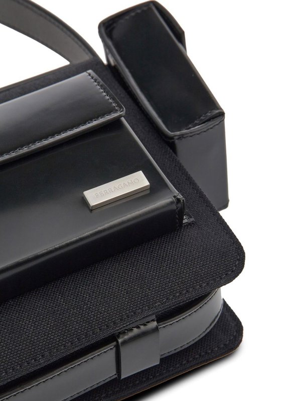 iKRIX SALVATORE FERRAGAMO: cross body bags - Multipocket leather crossbody bag