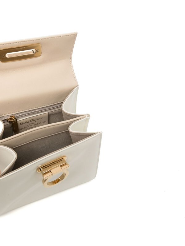 iKRIX SALVATORE FERRAGAMO: ショルダーバッグ - ショルダーバッグ - 白