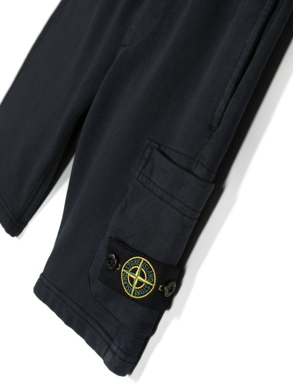 iKRIX STONE ISLAND: Trousers Shorts - Logo-patch cargo shorts
