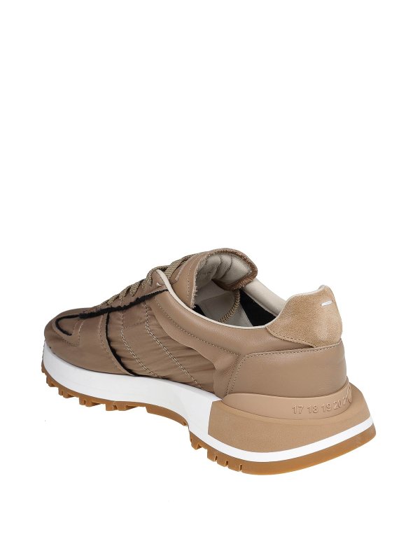 スニーカー - ブラウン shop online: Maison Margiela